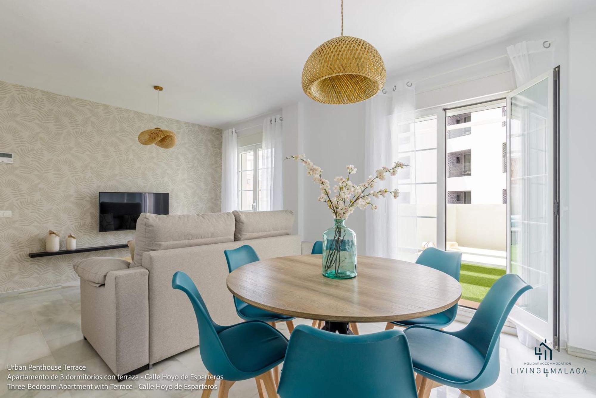 Living4Malaga Urban Apartments ภายนอก รูปภาพ