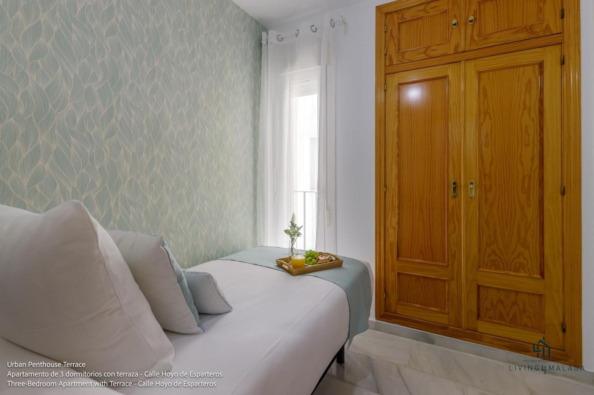 Living4Malaga Urban Apartments ภายนอก รูปภาพ