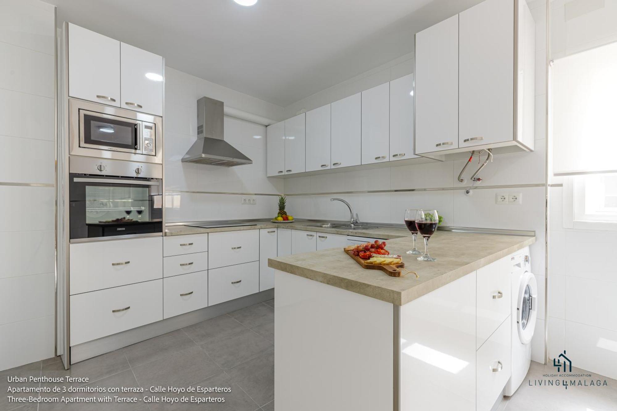 Living4Malaga Urban Apartments ภายนอก รูปภาพ