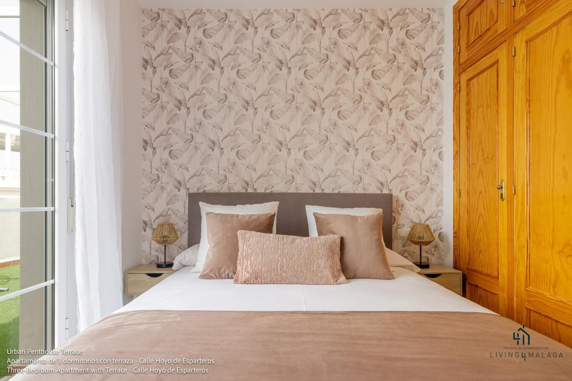 Living4Malaga Urban Apartments ภายนอก รูปภาพ