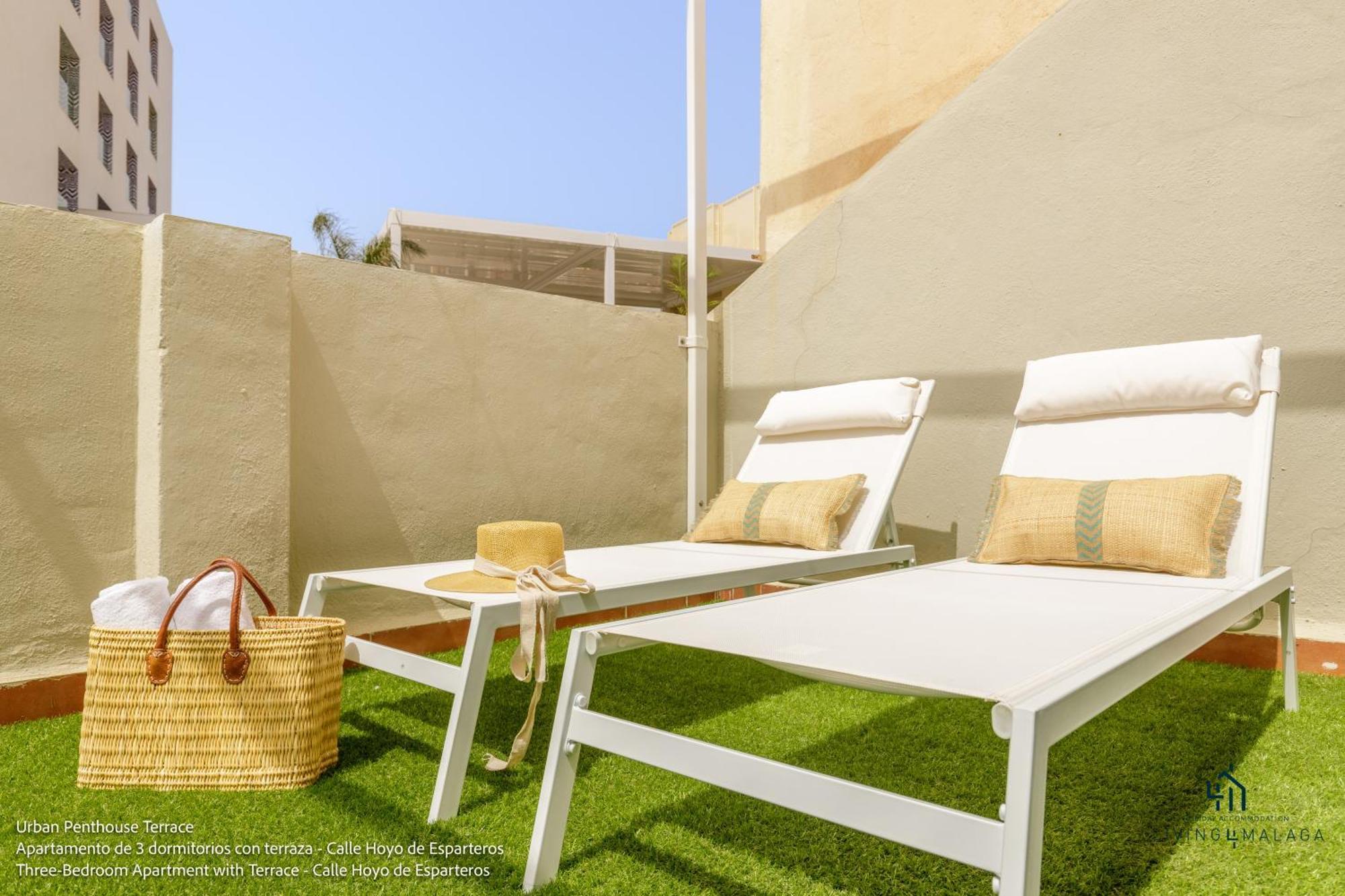 Living4Malaga Urban Apartments ภายนอก รูปภาพ